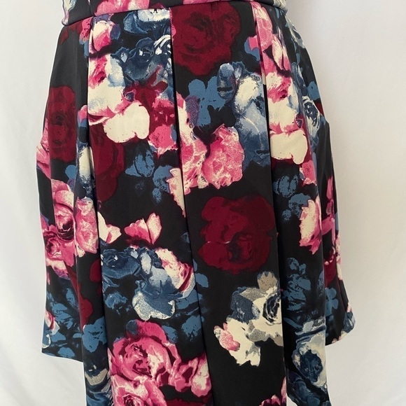 Trixxi Floral Dress - Picture 7 of 14